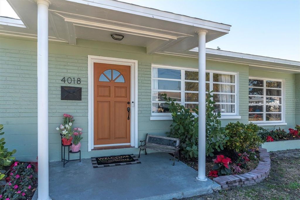 Photo of 4018 26th Avenue N, St Petersburg, FL 33713 (MLS # TB8475284)