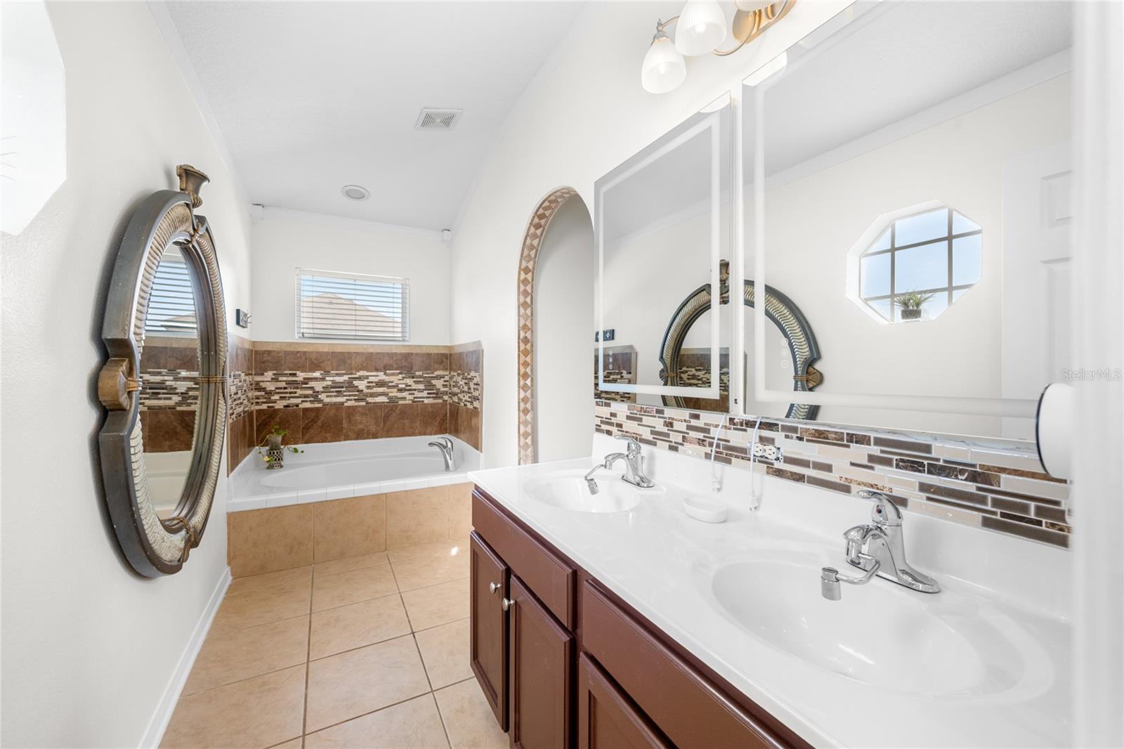 PARK HILL SUB - Residential