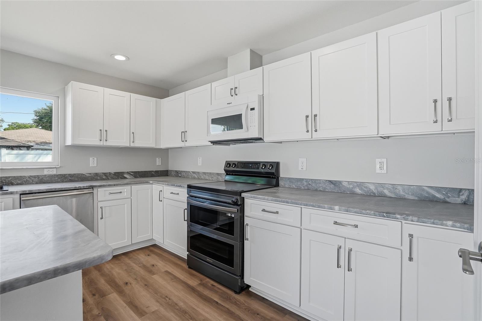 BROADMOOR PARK REV - Residential