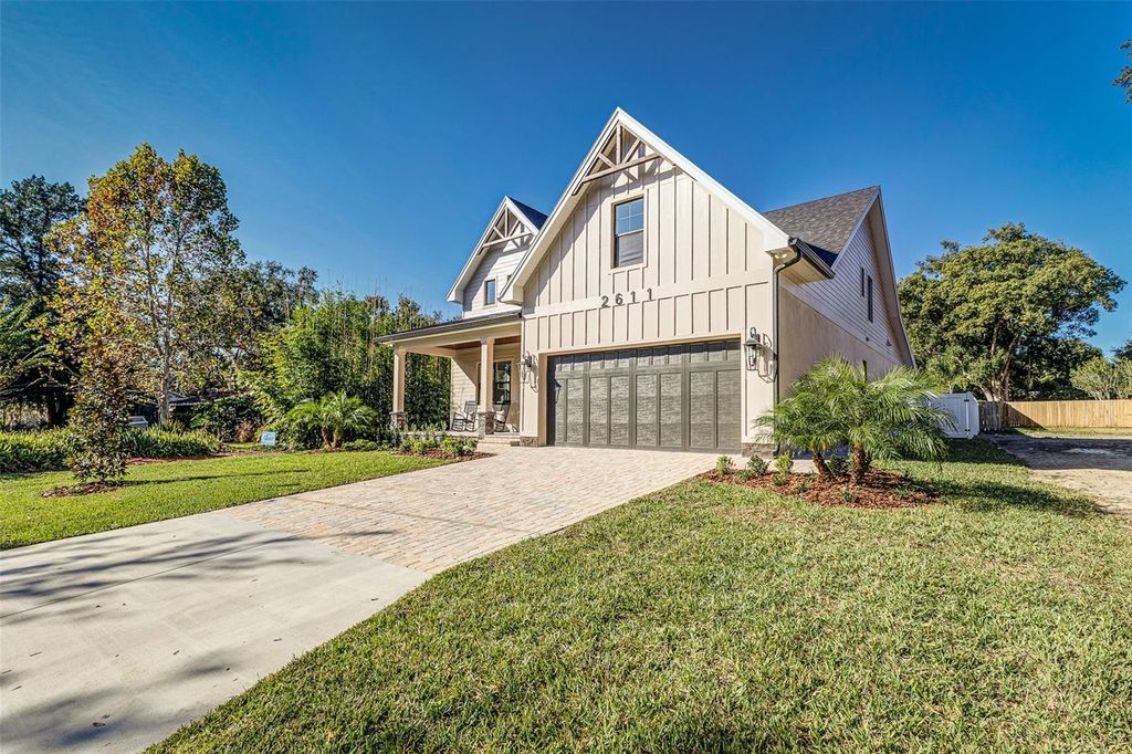 Photo of 2611 Berkeley Avenue, Lakeland, FL 33803 (MLS # L4957327)