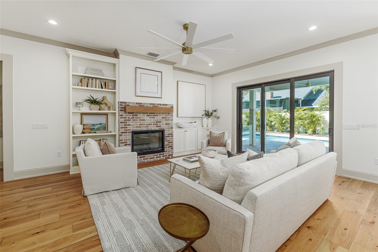 CHEROKEE PLACE SUB - Residential