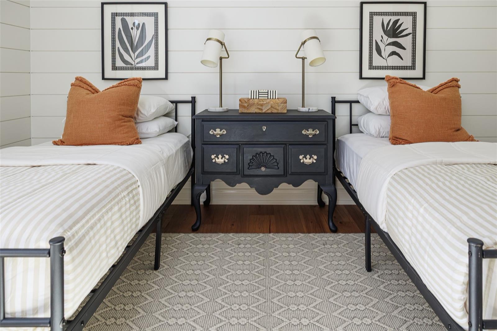 CHEROKEE PLACE SUB - Residential