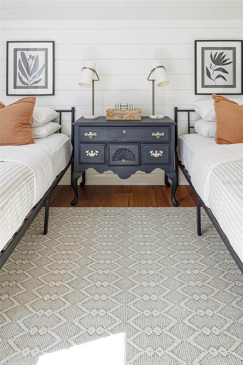 CHEROKEE PLACE SUB - Residential