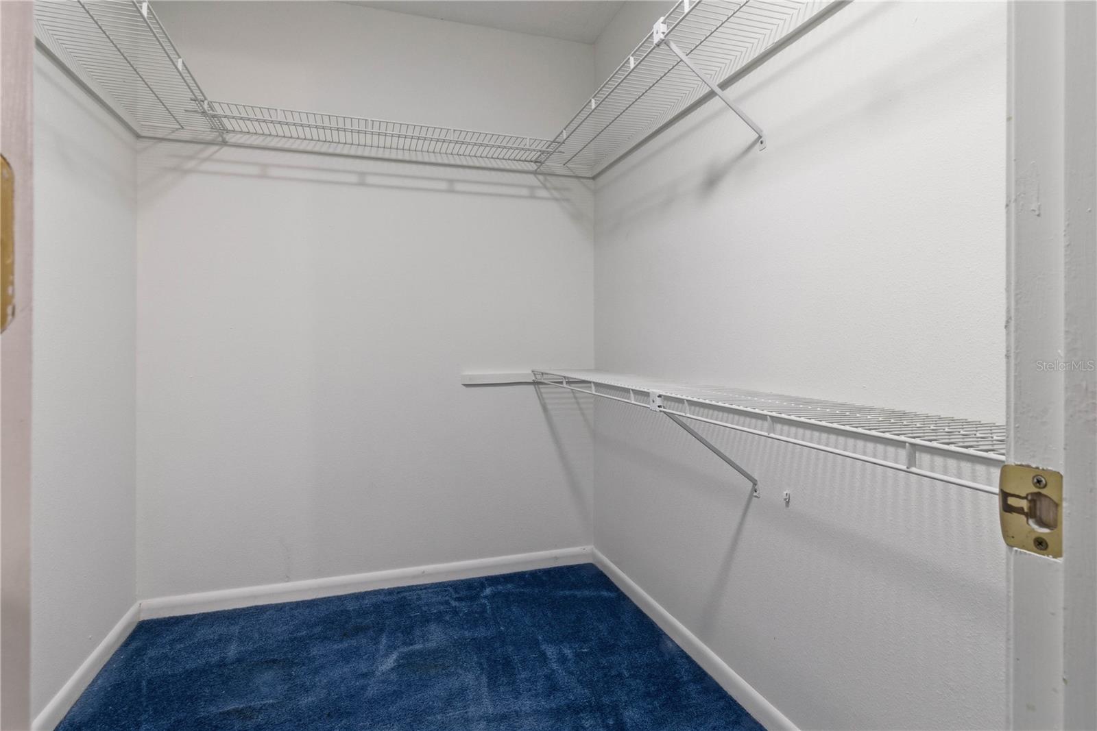 TIMBERLAKE ESTATES - Residential