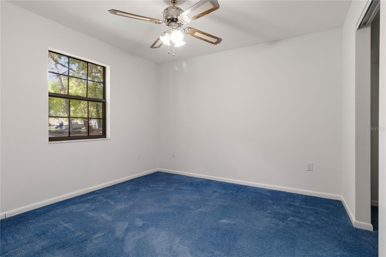 TIMBERLAKE ESTATES - Residential