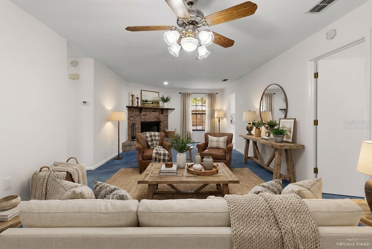 TIMBERLAKE ESTATES - Residential