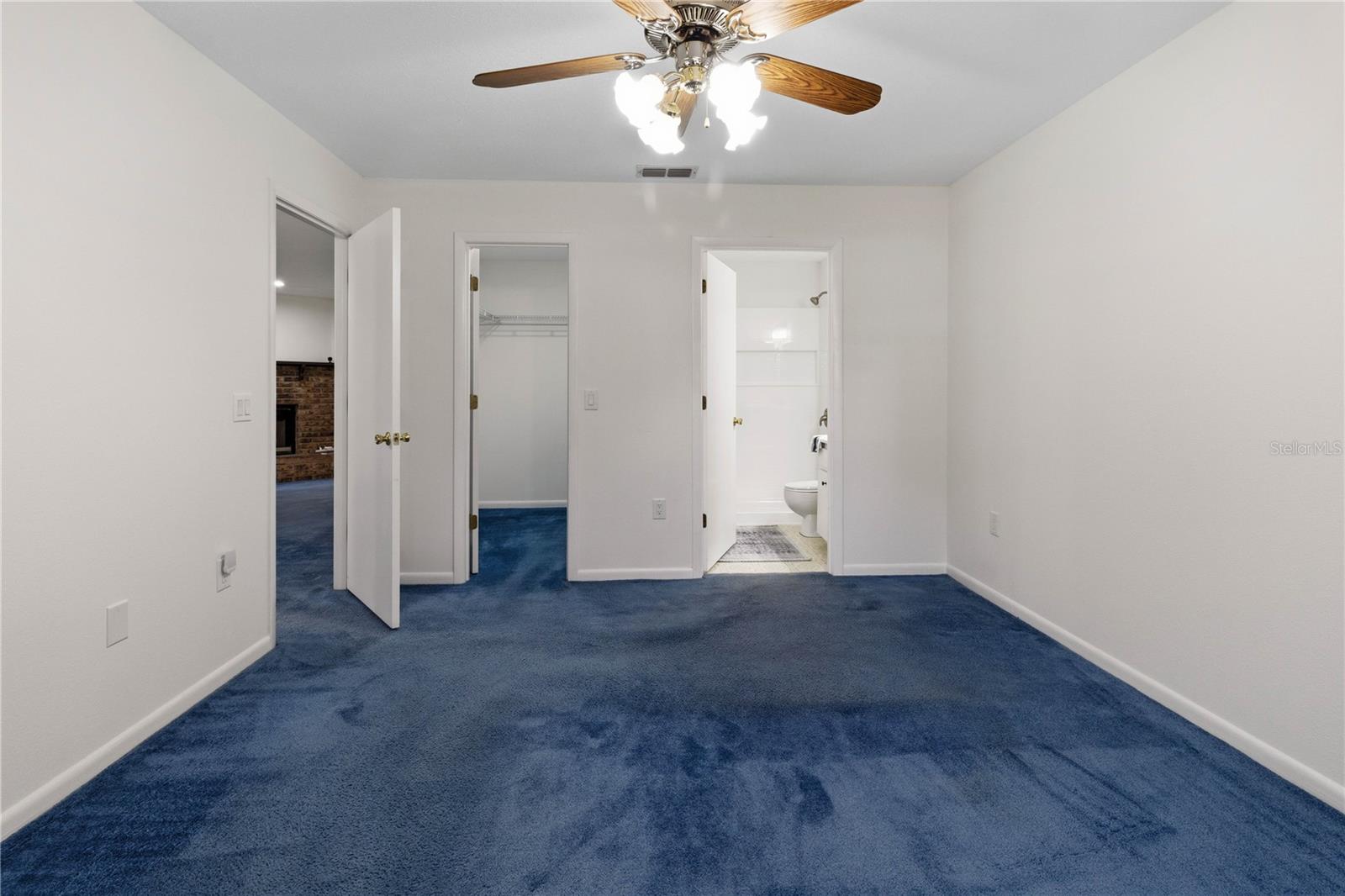 TIMBERLAKE ESTATES - Residential