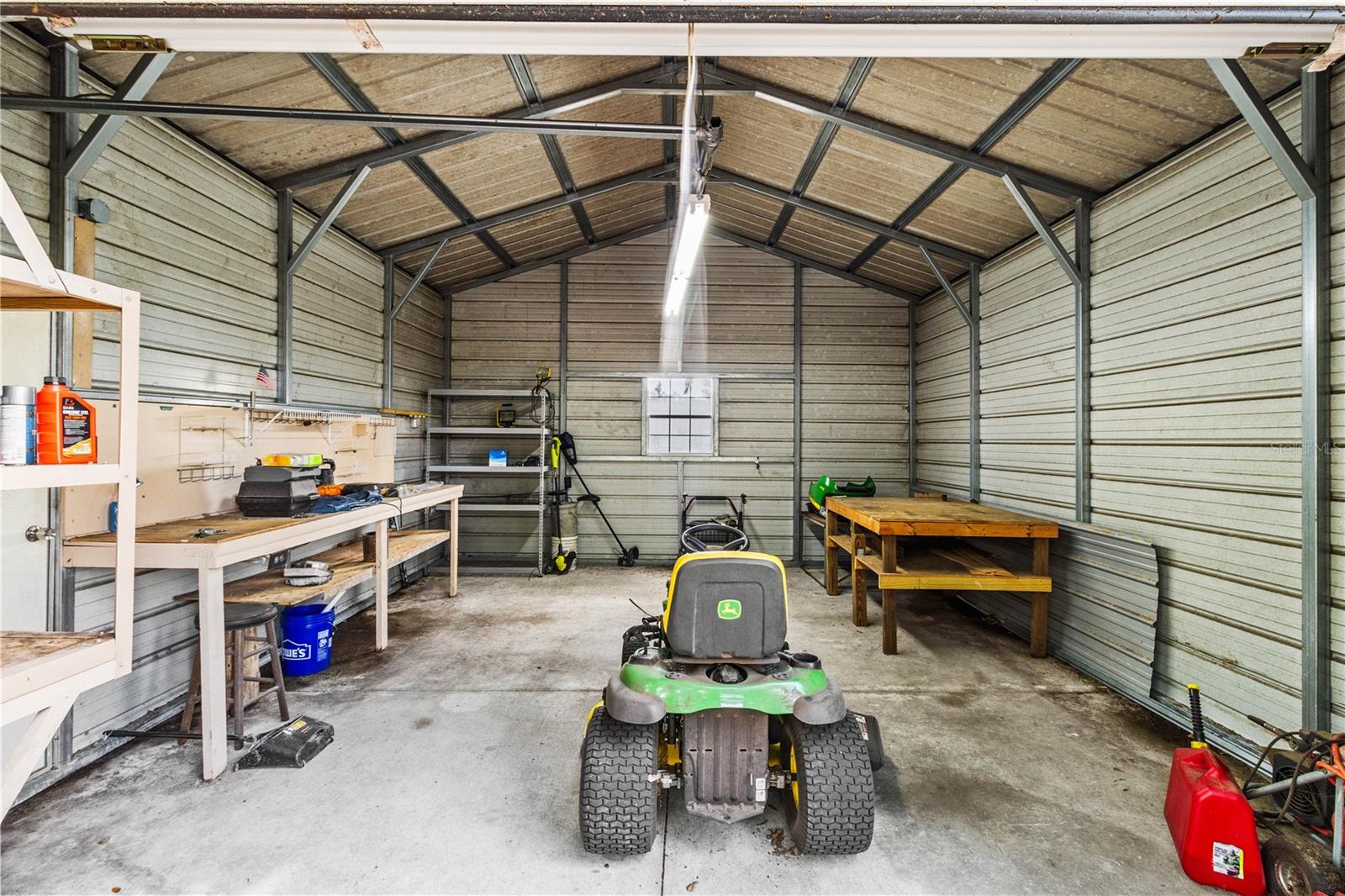 TIMBERLAKE ESTATES - Residential