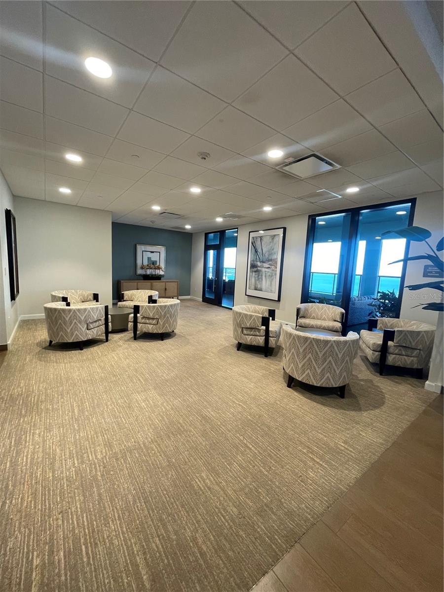 BAYFRONT TOWER CONDO - Residential Lease