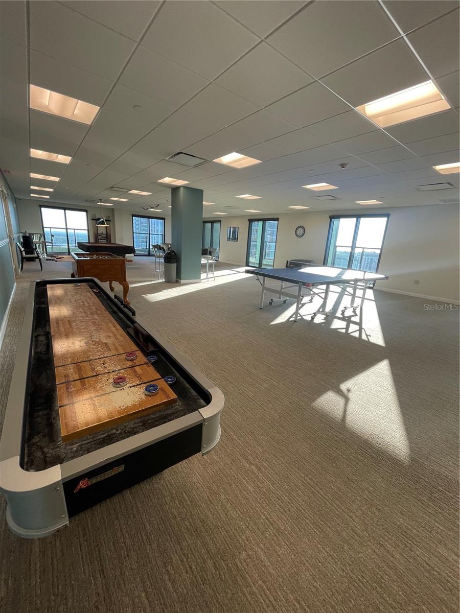 BAYFRONT TOWER CONDO - Residential Lease