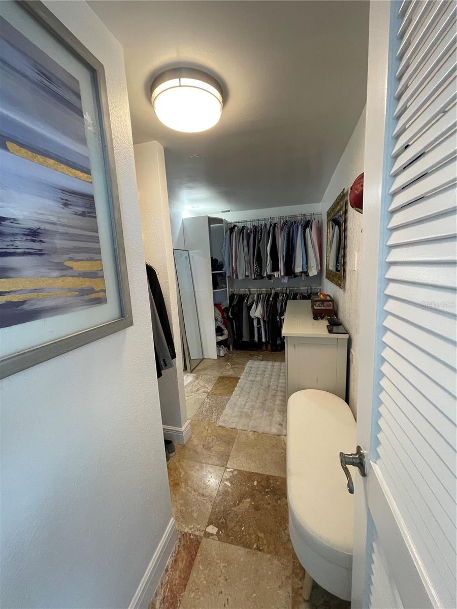 BAYFRONT TOWER CONDO - Residential Lease