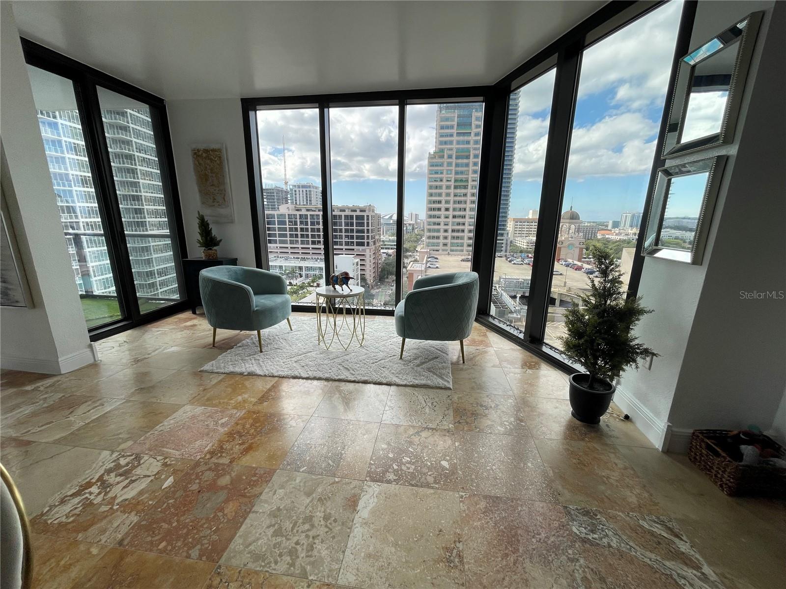 BAYFRONT TOWER CONDO - Residential Lease