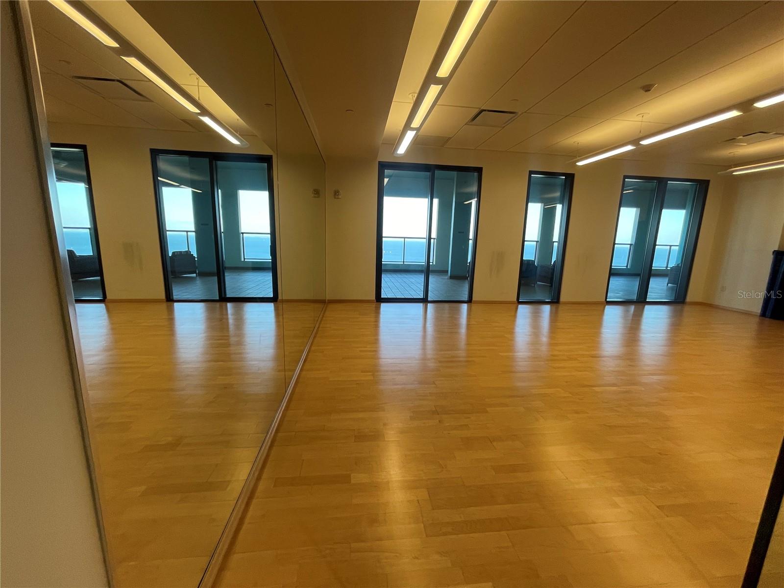 BAYFRONT TOWER CONDO - Residential Lease