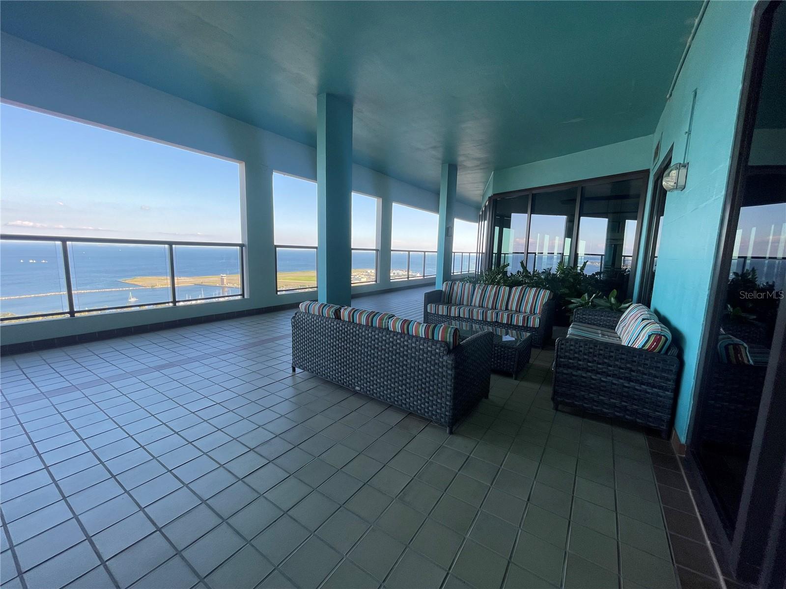 BAYFRONT TOWER CONDO - Residential Lease