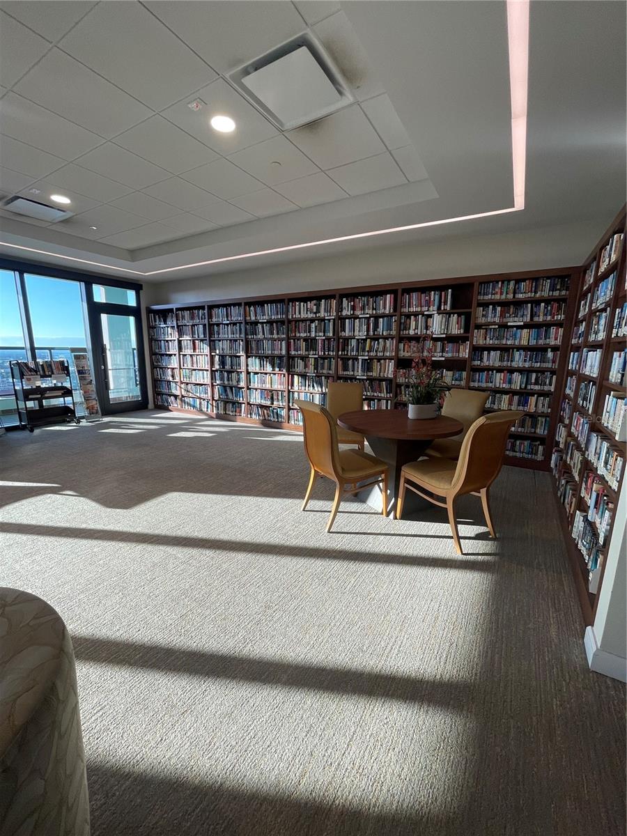 BAYFRONT TOWER CONDO - Residential Lease