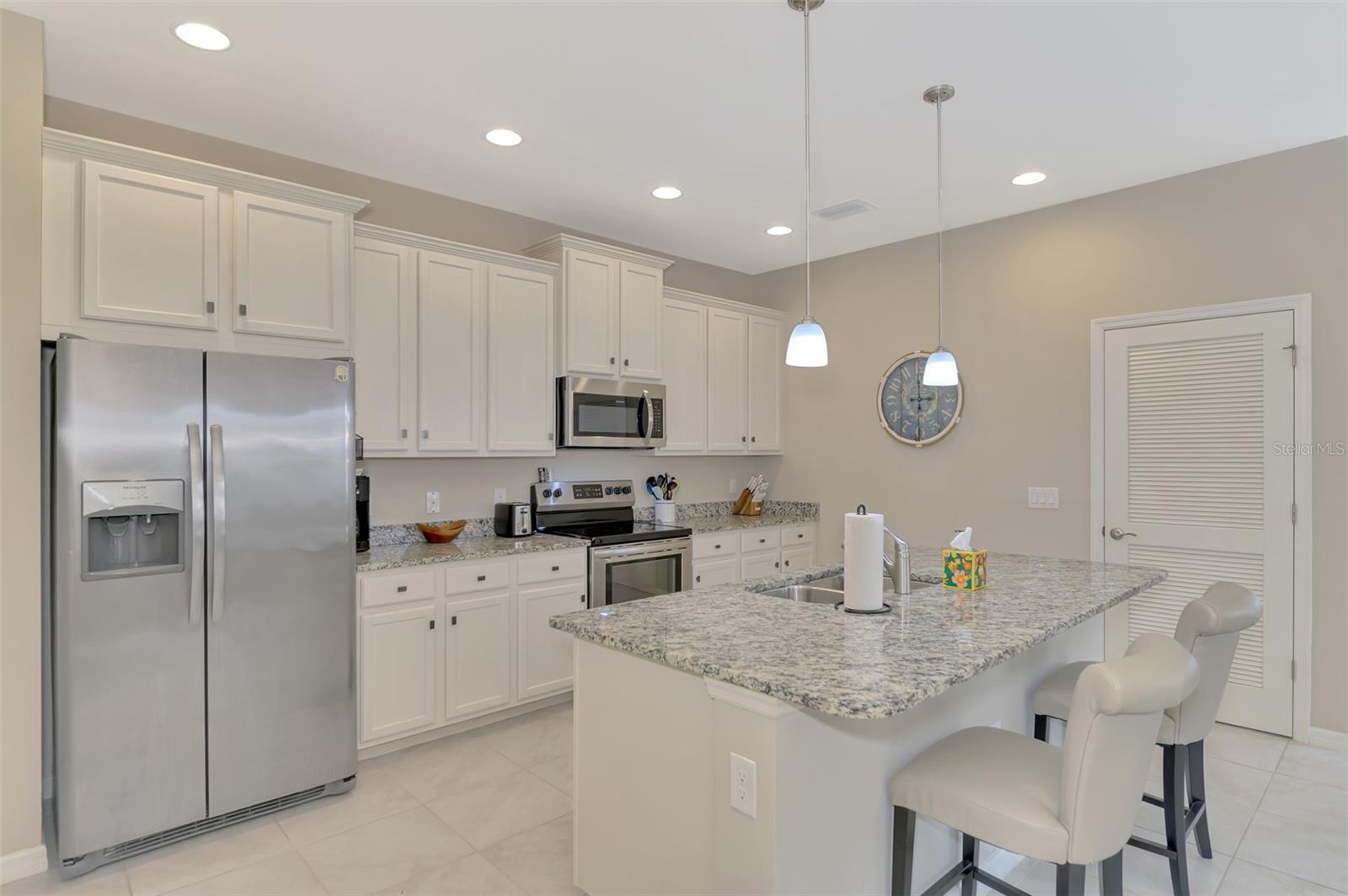 PRESERVE/WEST VLGS PH 1 - Residential Lease