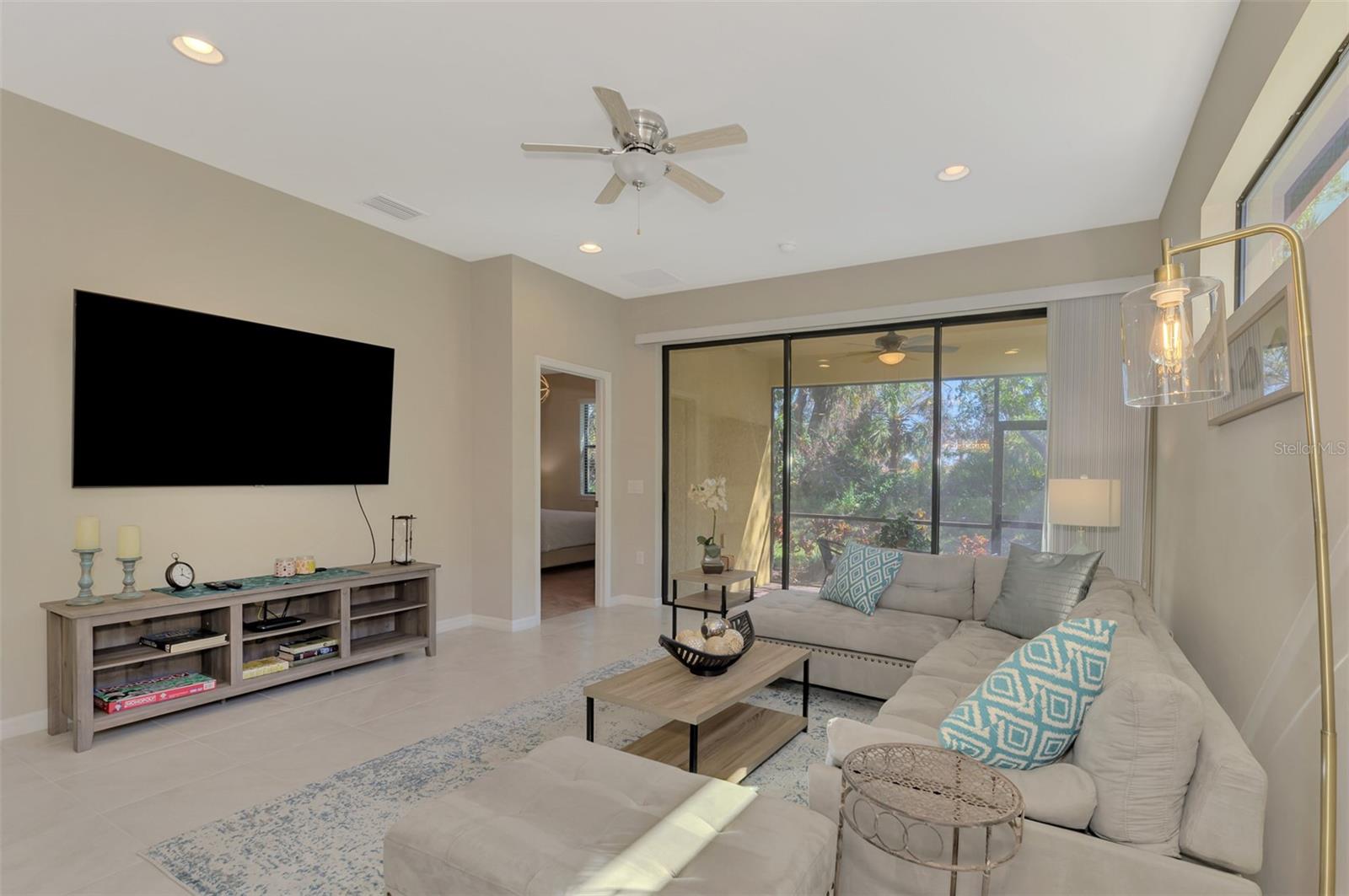 PRESERVE/WEST VLGS PH 1 - Residential Lease
