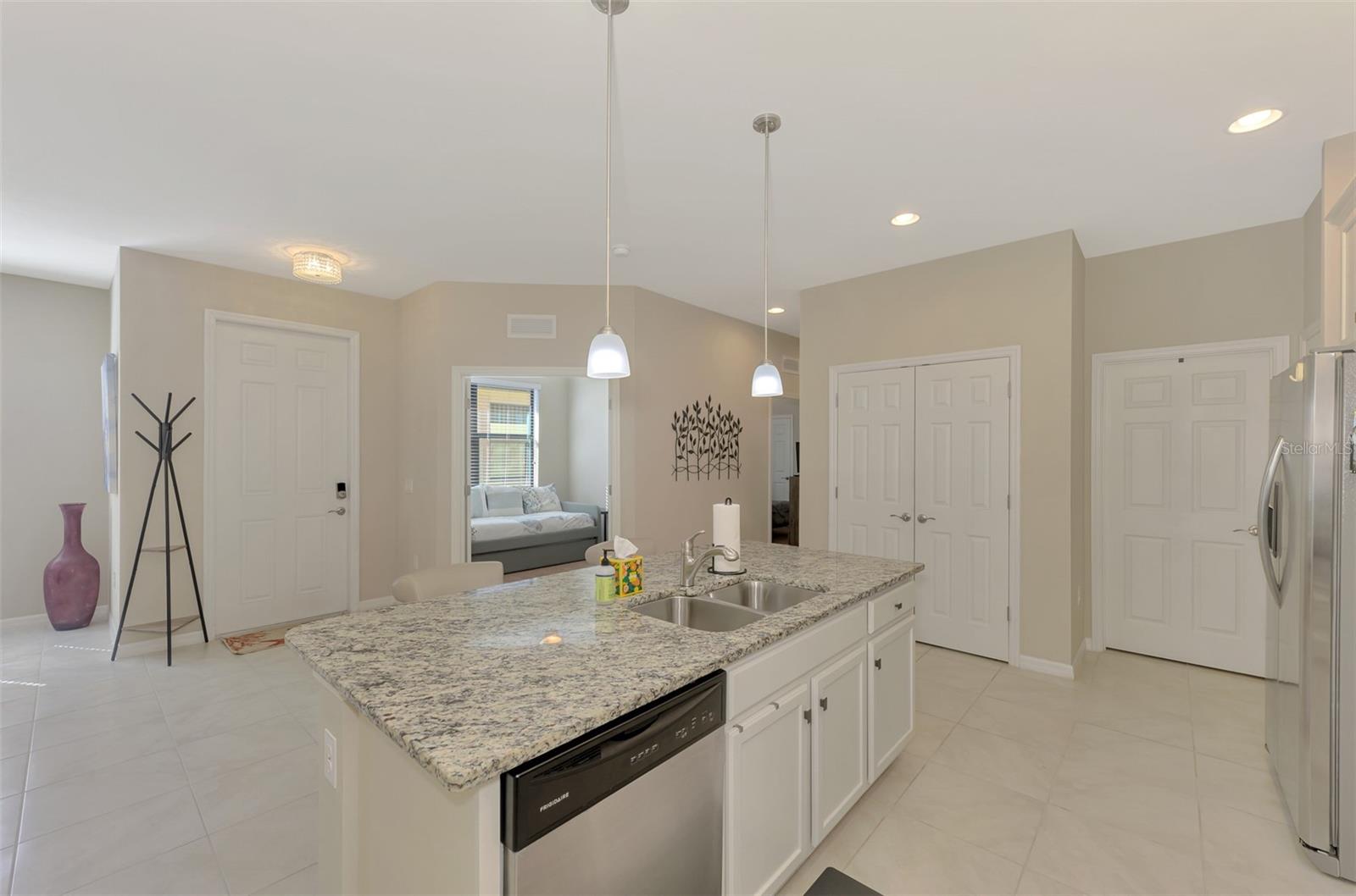 PRESERVE/WEST VLGS PH 1 - Residential Lease