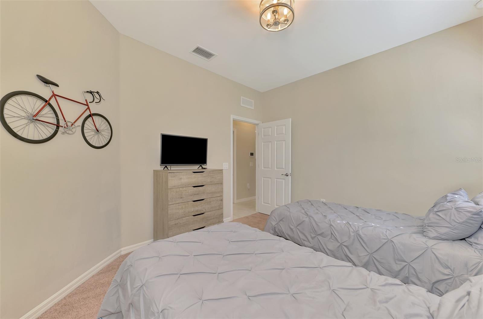 PRESERVE/WEST VLGS PH 1 - Residential Lease