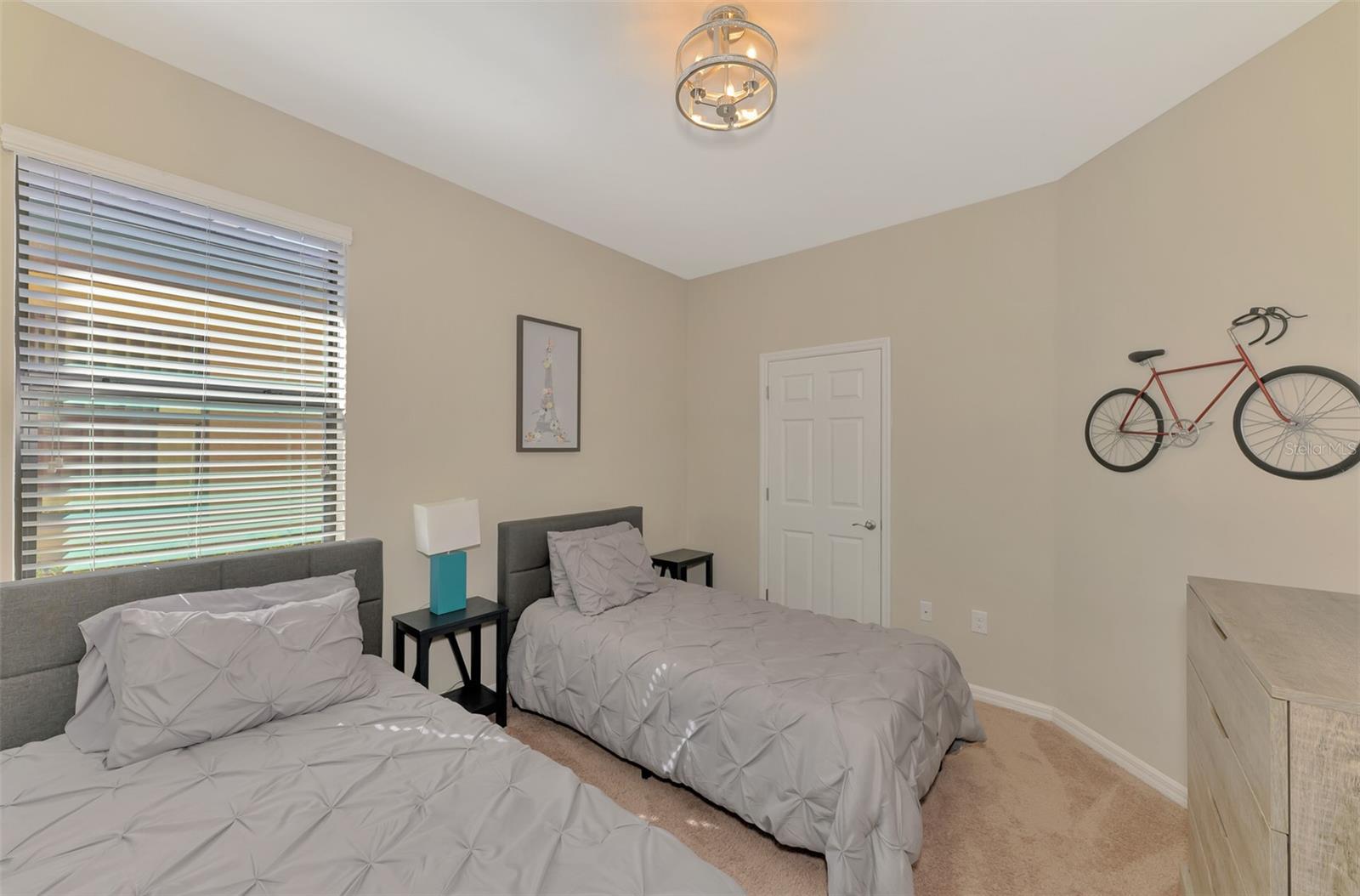 PRESERVE/WEST VLGS PH 1 - Residential Lease