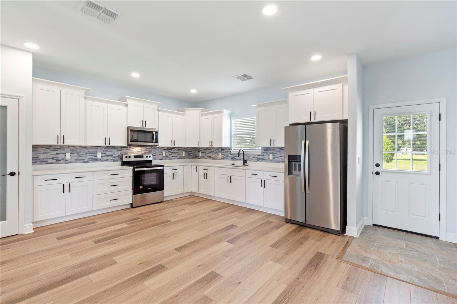 TOMBERLIN GROVES - Residential