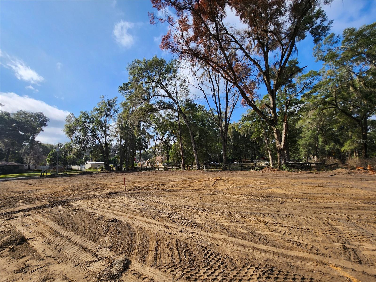 BELLEVIEW HEIGHTS ESTATE - Land