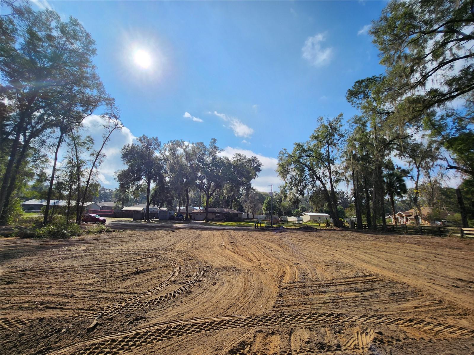 BELLEVIEW HEIGHTS ESTATE - Land