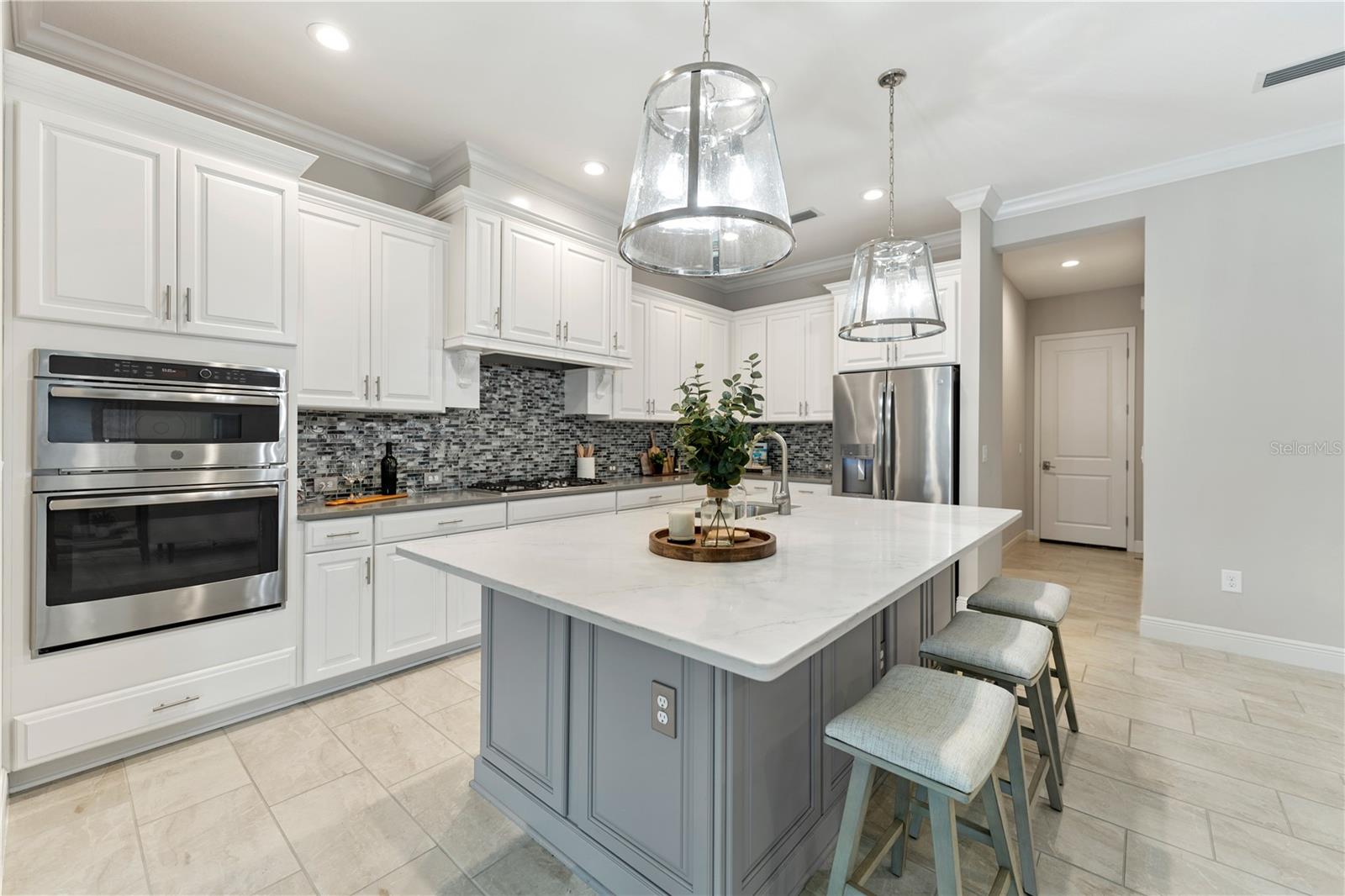 716 MANNS HARBOR DRIVE