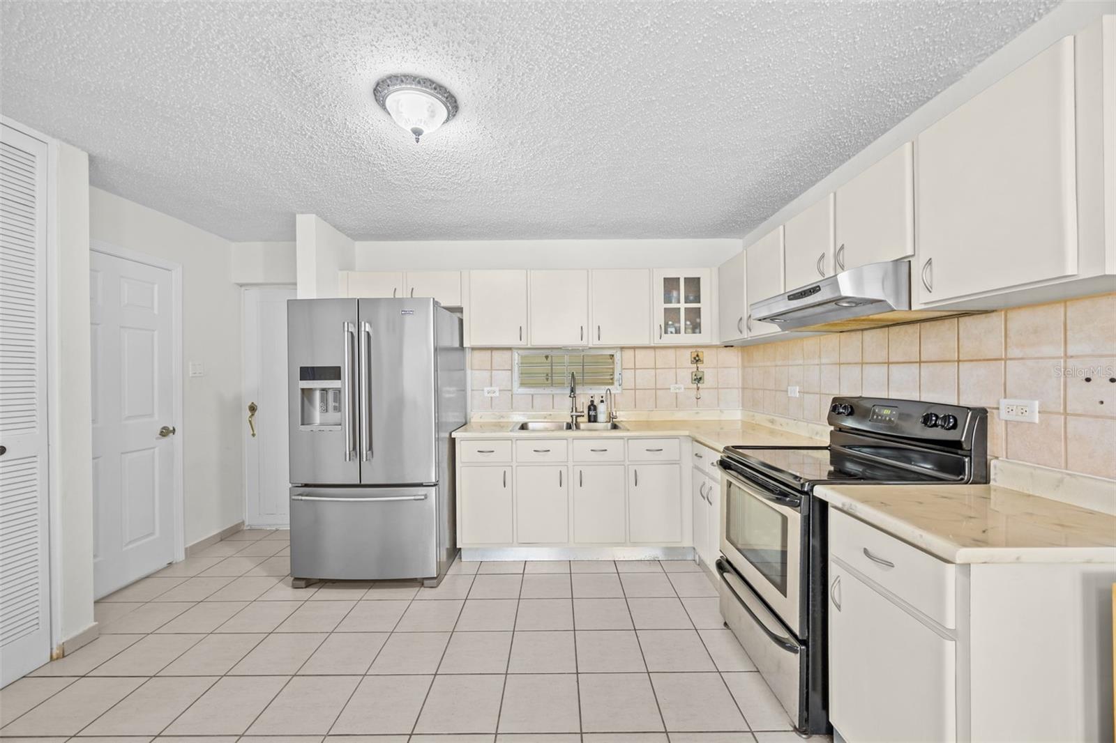 MANSIONES DEL CARIBE - Residential