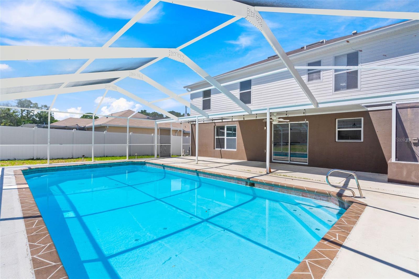 SPRING HILL - Residential