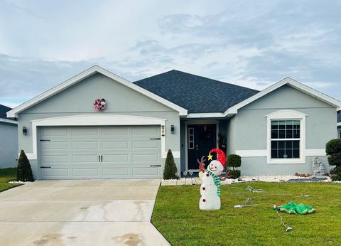 A home in LAKELAND