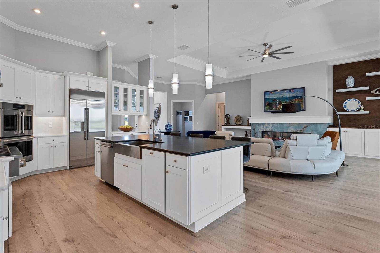 AZARIO ESPLANADE PH II SUBPH A, B & C - Residential