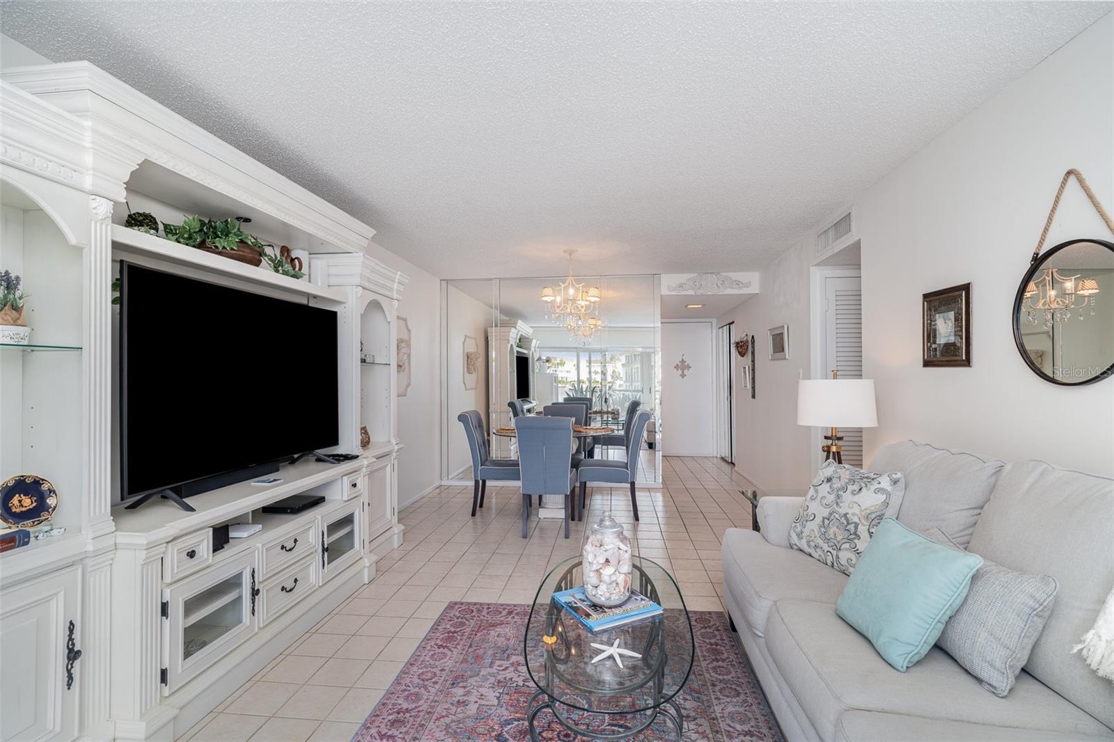 LONGBOAT HARBOUR - Residential