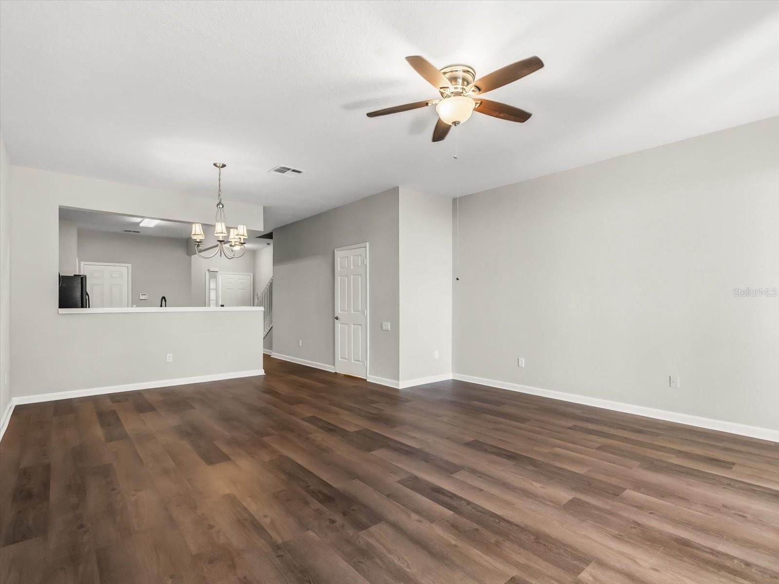 REGENCY OAKS UNIT ONE - Residential