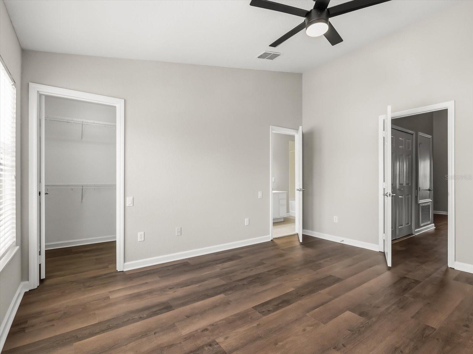 REGENCY OAKS UNIT ONE - Residential