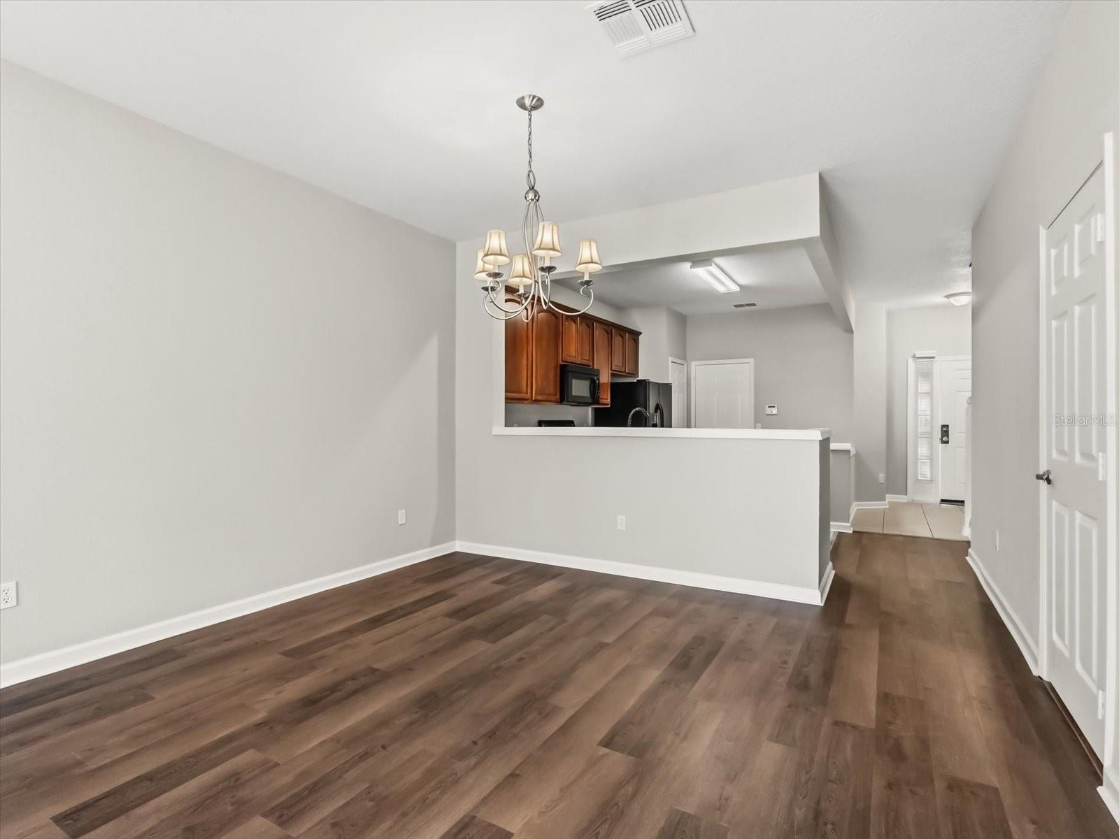 REGENCY OAKS UNIT ONE - Residential