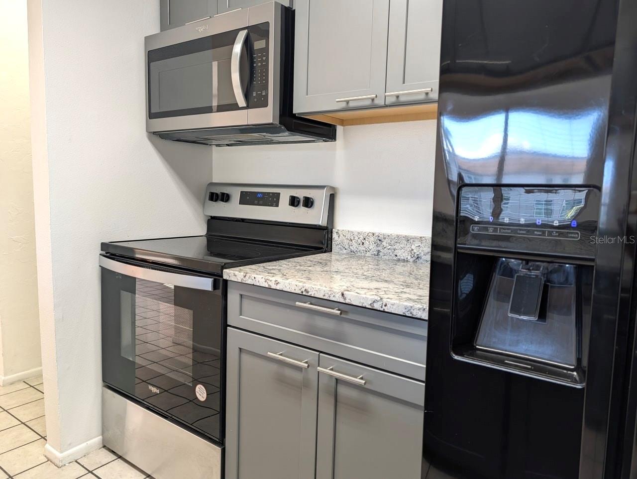 MIRROR LAKE SEC 3 - Residential