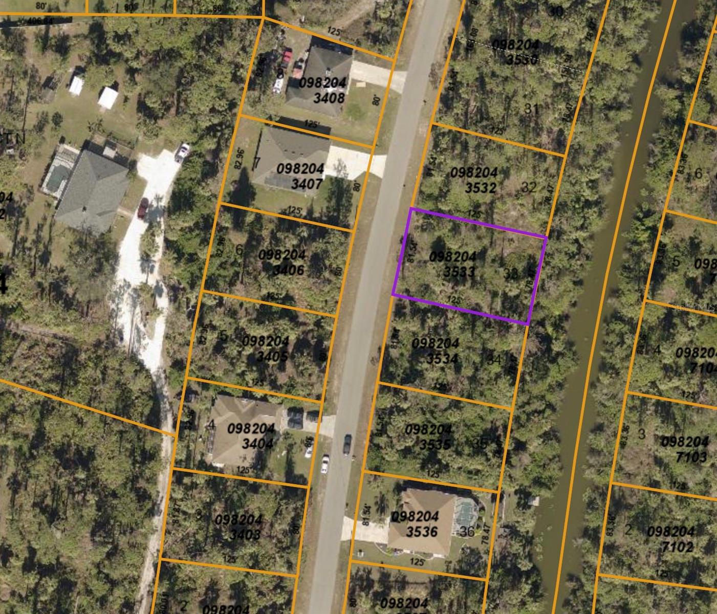 Amazing opportunity to own this Residential Vacant Land on the growing area of North Port in Sarasota County, Florida. According to the Sarasota County map, this property is not in a Flood Zone. Buyer is responsible for performing all due diligence including but not limited to, environmental assessments, availability of utilities, Survey, Zoning restrictions etc.