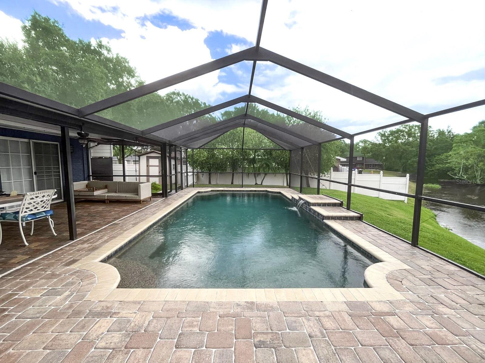 WOODLAKE - Residential Lease