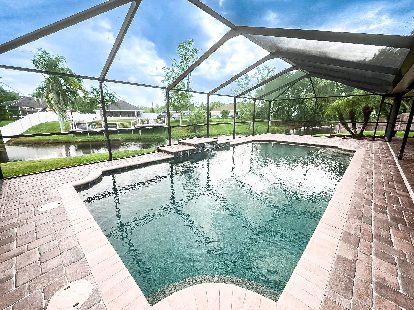 WOODLAKE - Residential Lease