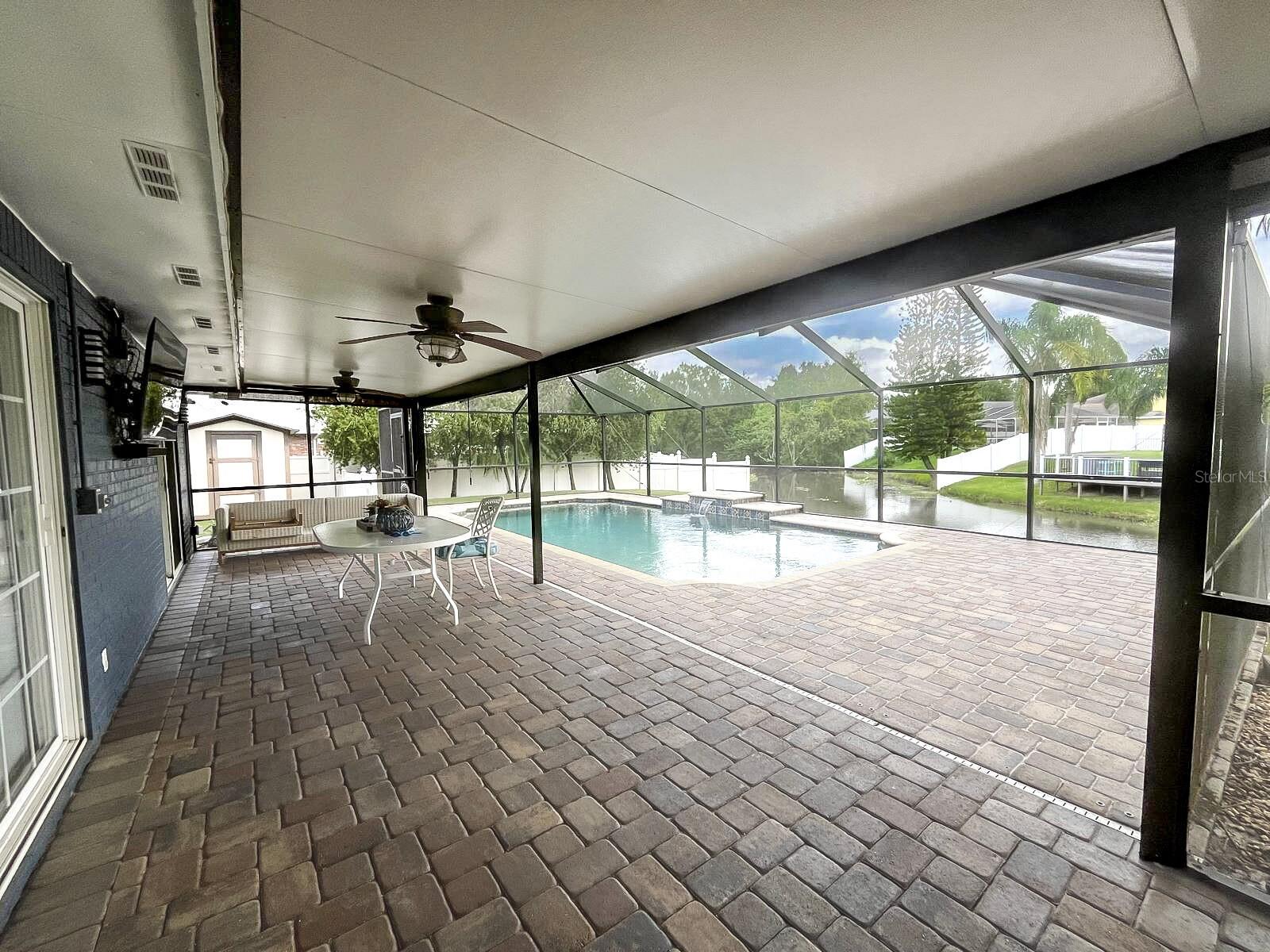 WOODLAKE - Residential Lease