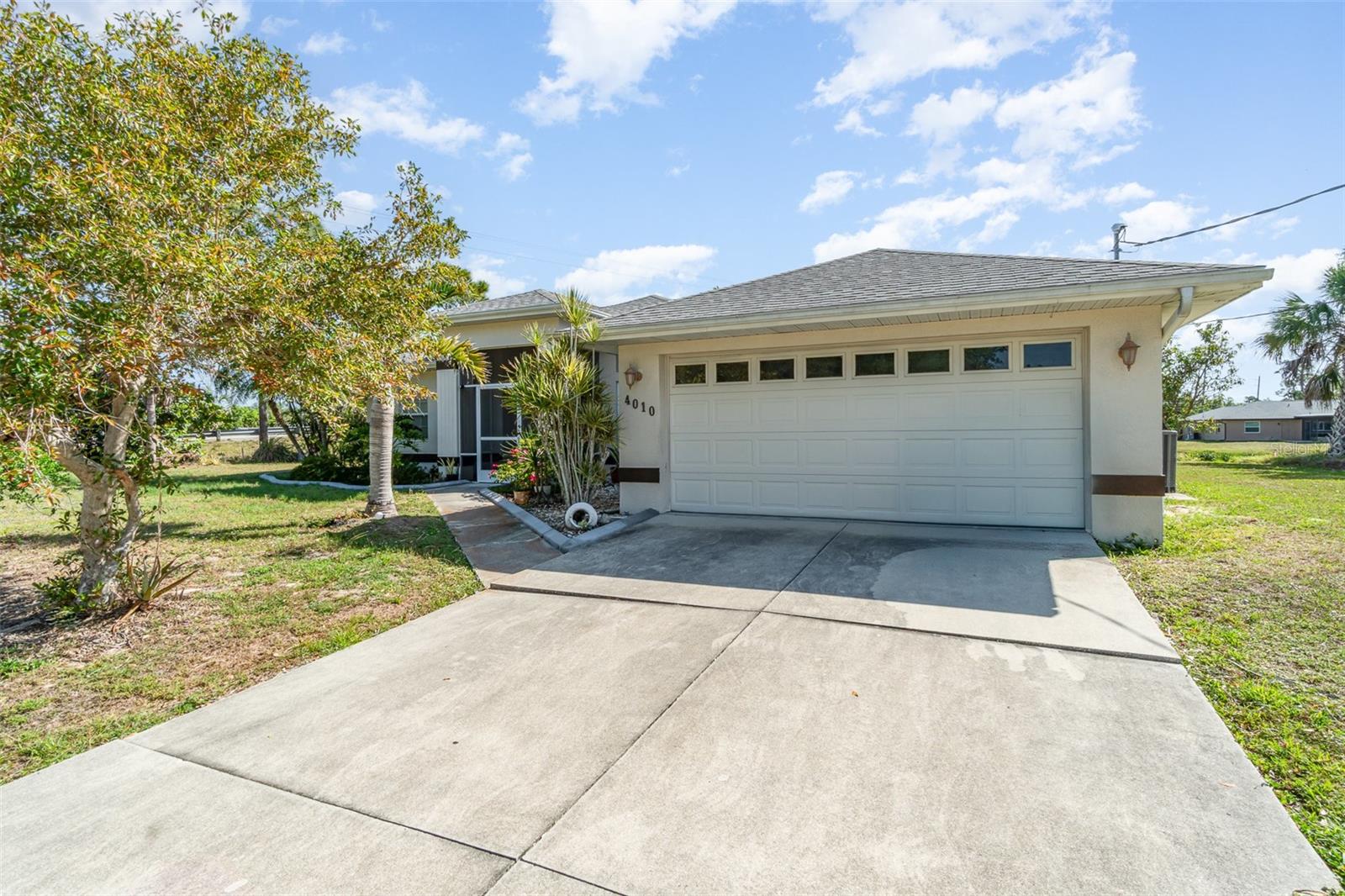 4010 YUCATAN CIRCLE, PORT CHARLOTTE, FL, 33948 4 4010 YUCATAN CIRCLE