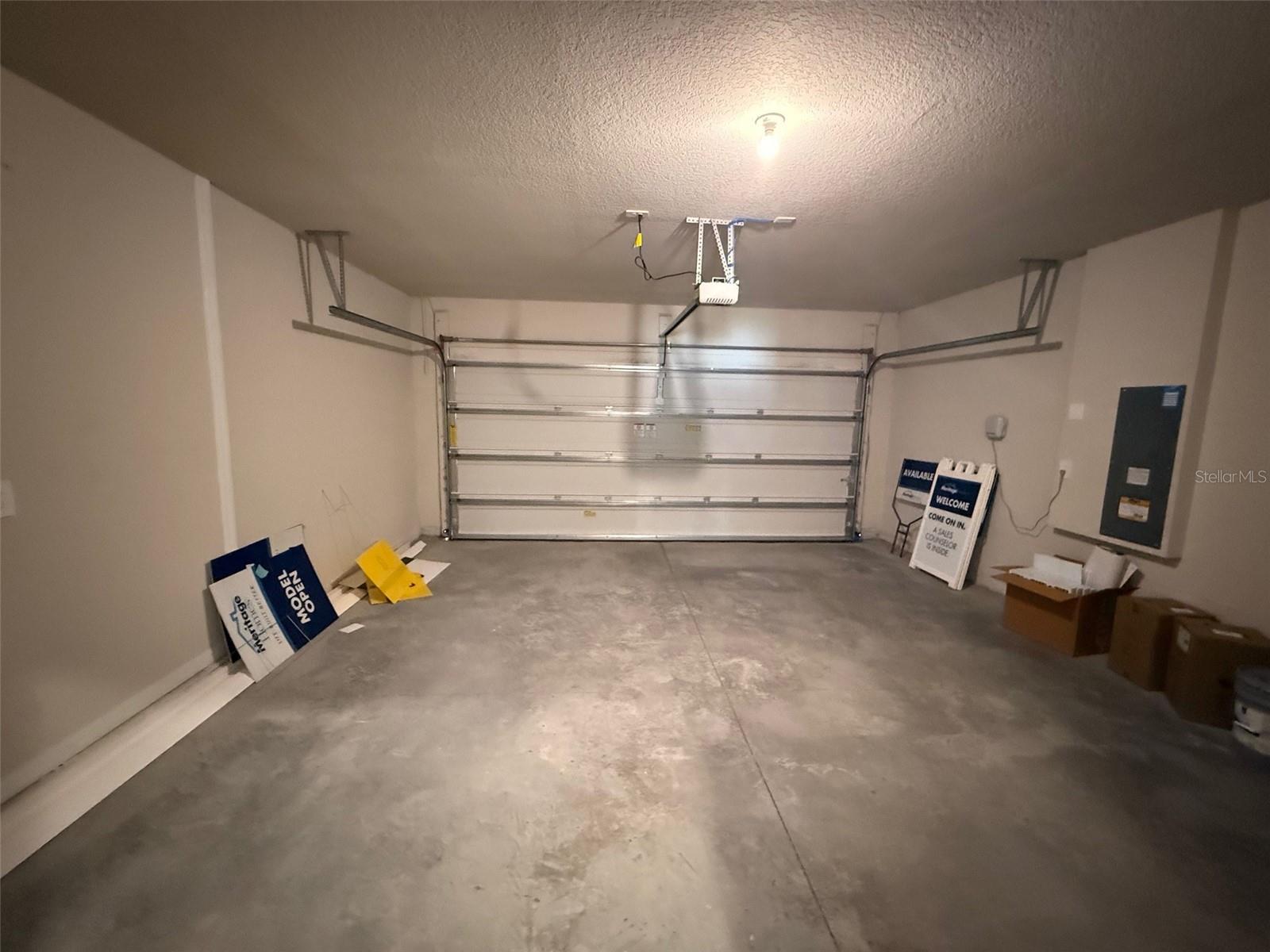 PARK EAST - Residential Lease