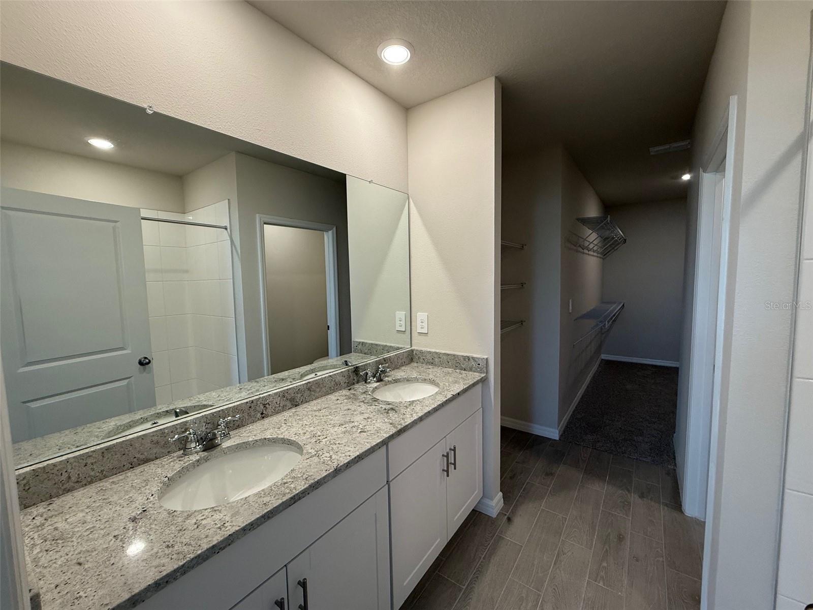 PARK EAST - Residential Lease