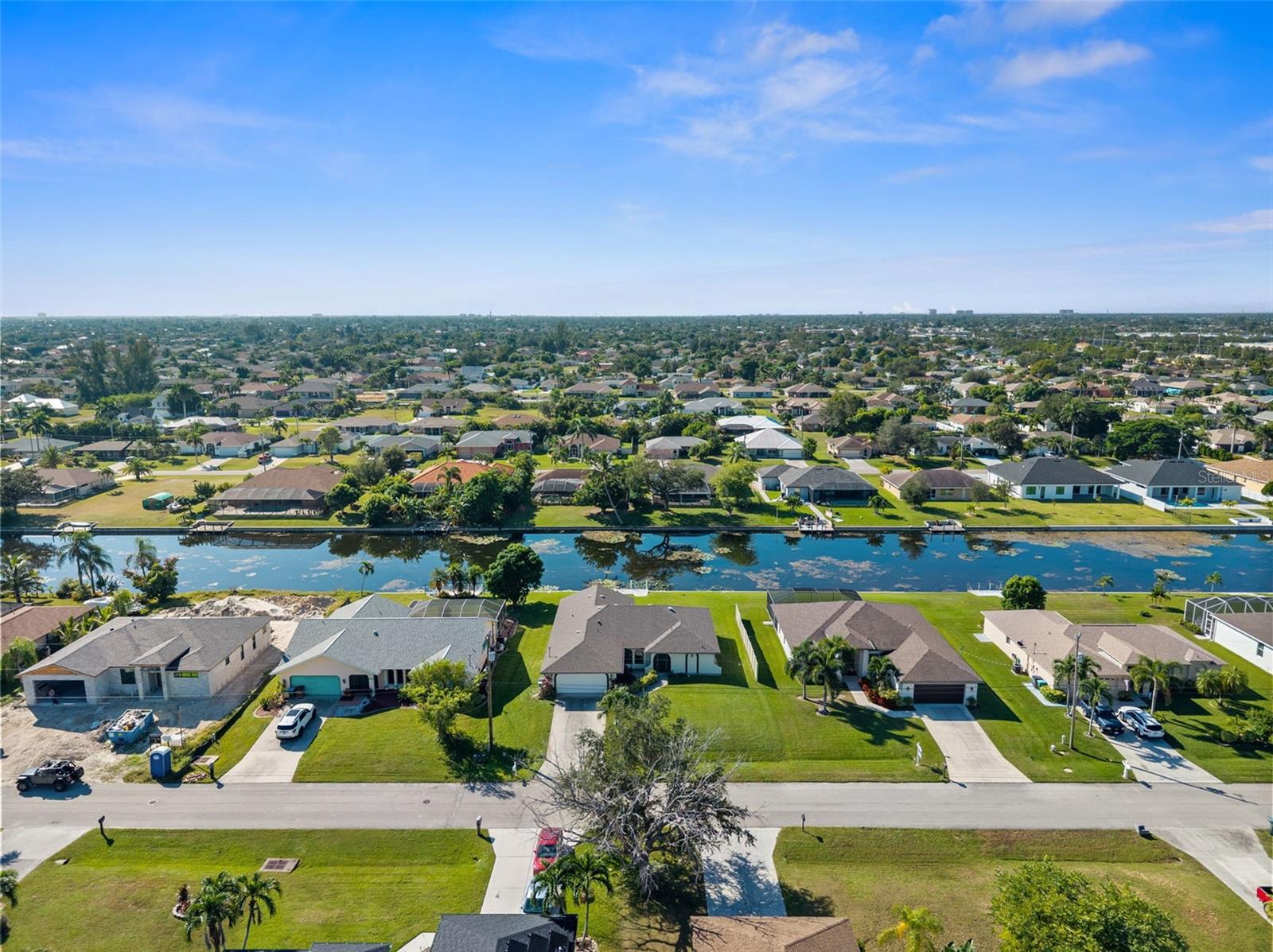 CAPE CORAL - Residential