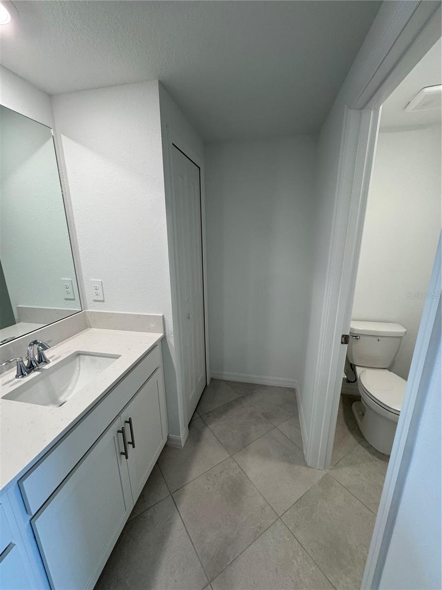 CALUSA COUNTRY CLUB - Residential Lease