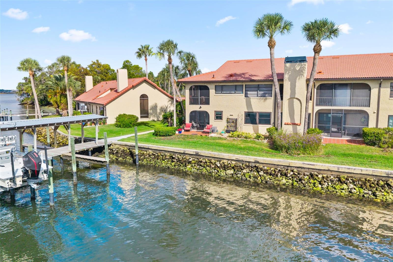 CRYSTAL ISLE UNREC - Residential