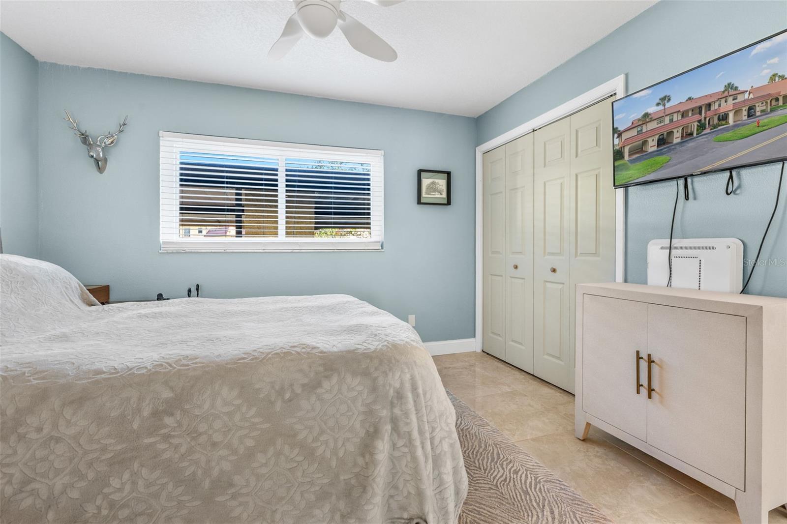 CRYSTAL ISLE UNREC - Residential