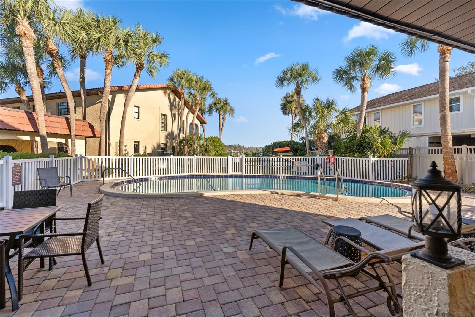 CRYSTAL ISLE UNREC - Residential