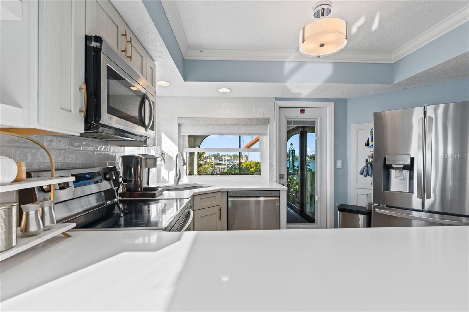 CRYSTAL ISLE UNREC - Residential